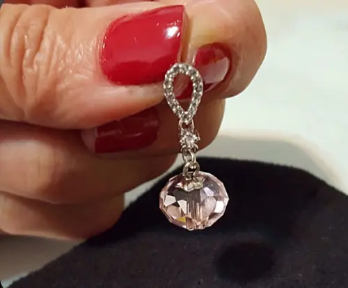 Brinco de Prata com Ponto de Luz e Cristal Rose de France