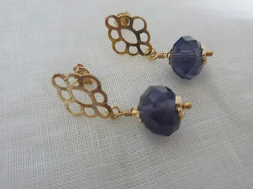 Brinco Dourado com Cristal Color Ametista