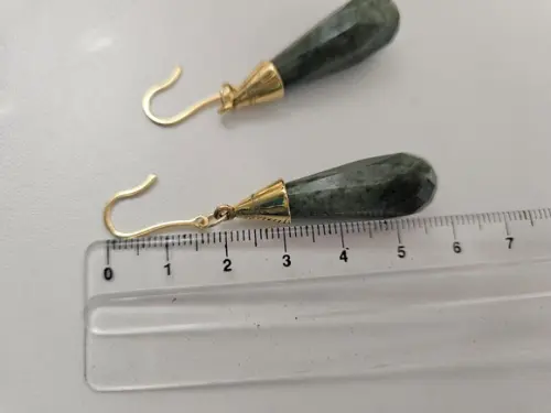 Brinco Gancho Banhado com Pedra Natural Ágata Verde
