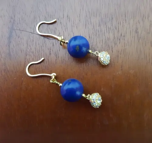 Brinco Gancho com Pedra Natural Lápis Lazuli
