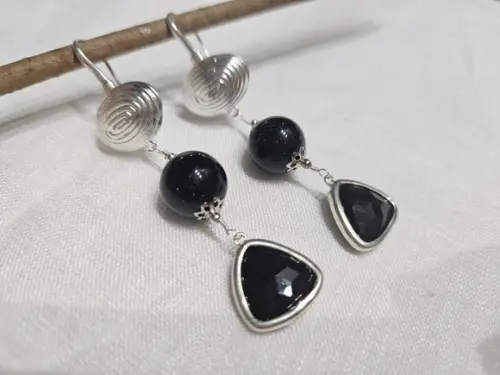 Brinco Gancho de Prata com Pedra Natural Estrela