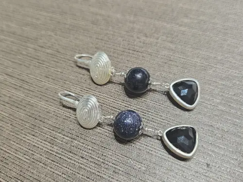 Brinco Gancho de Prata com Pedra Natural Estrela