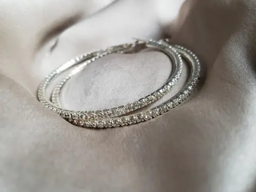 Brinco Prata Argola com Cristal Transparente