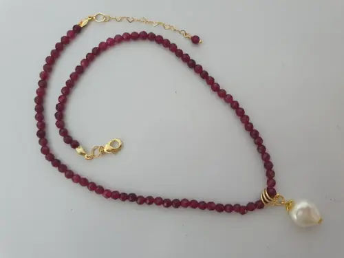 Choker de Jade Rubi e Pingente de Pérola Natural