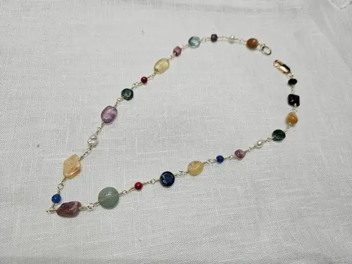 Colar Choker Banhado com Pedras Naturais