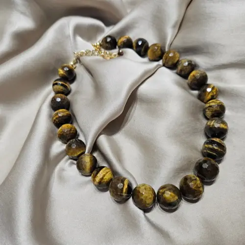Colar Choker de Pedras Naturais Olho de Tigre