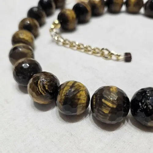Colar Choker de Pedras Naturais Olho de Tigre