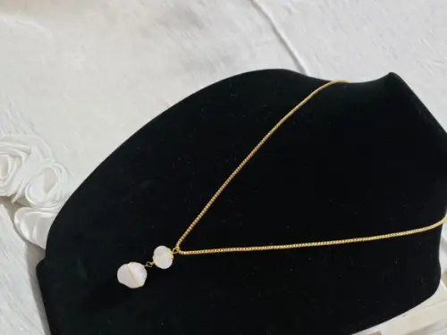 Colar com Pedra Natural Quartzo Rosa