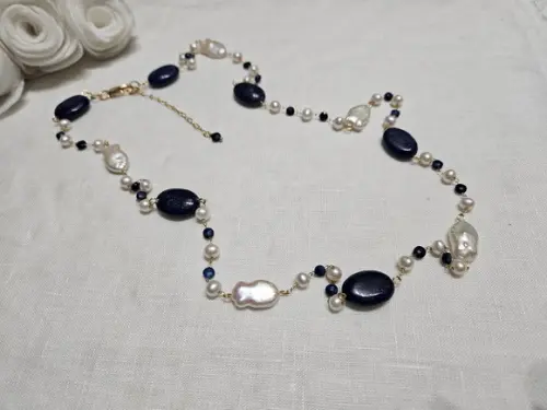 Colar com Pedras Naturais Lápis Lazuli e Pérolas