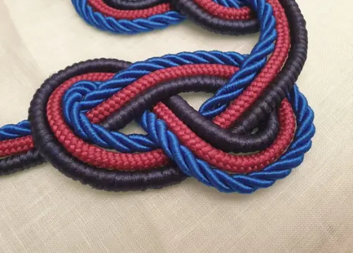 Colar de Corda Azul Marinho