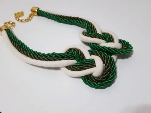Colar de Corda e Cordão São Francisco Verde