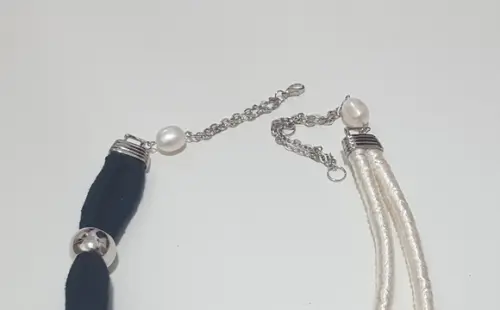 Colar de Corda e Seda Pérola