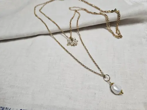 Colar de Correntes com Pérolas Naturais