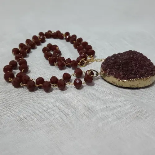 Colar de Cristal com Pingente Natural Drusa Tingida