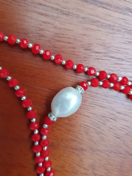 Colar De Cristal Facetado Vermelho E Pérola Natural