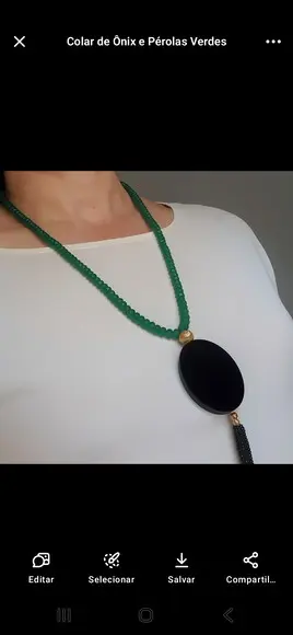 Colar de Jade Verde com Pingente de Ágata e Tassel