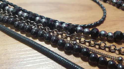 Colar de Onix/ Corrente/Cordão