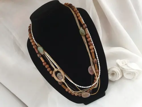 Colar de Pedra Agata e Mini Pérolas