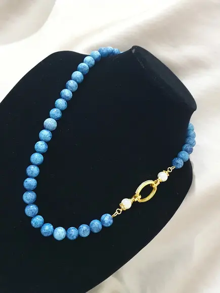 Colar de Pedra Coral Azul Turquesa