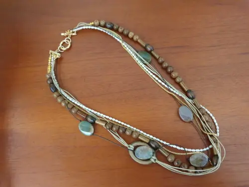 Colar de Pedra Agata e Mini Pérolas