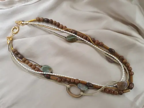 Colar de Pedra Agata e Mini Pérolas