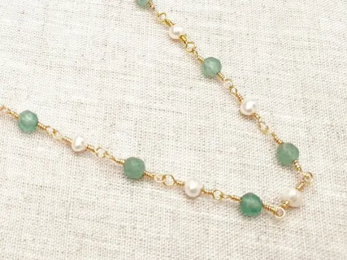 Colar de Pedras Naturais Jade Esmeralda e Pérolas Barrocas