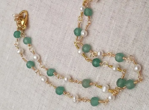 Colar de Pedras Naturais Jade Esmeralda e Pérolas Barrocas