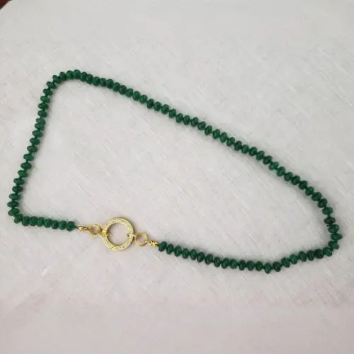 Colar de Pedras Naturais Jade Verde - Semijoia