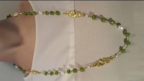 Colar de Pedras Peridoto com Pérolas