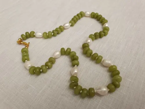 Colar de Pedras Peridoto com Pérolas Naturais