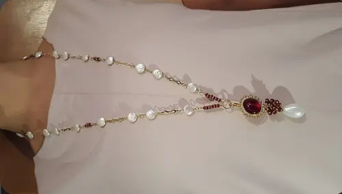 Colar de Pérolas com Camafeu