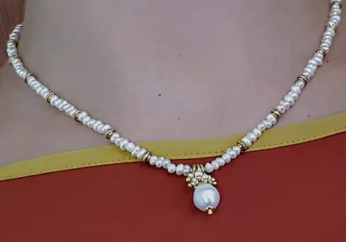 Colar de Pérolas Naturais com Pingente Pérola Gota