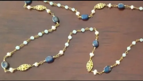 Colar de Pérolas Naturais e Pedras Jade
