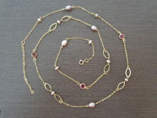 Colar de Pérolas Rose e Cristal Rubi