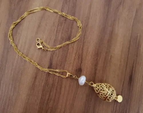 Colar Delicado Banhado Vazado com Pérola Natural
