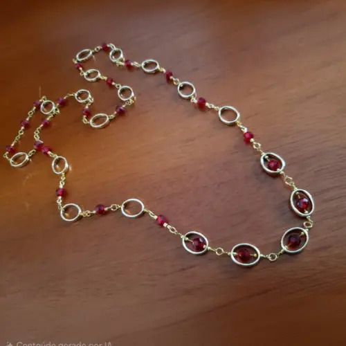 Colar Dourado Banhado com Cristais Rubi