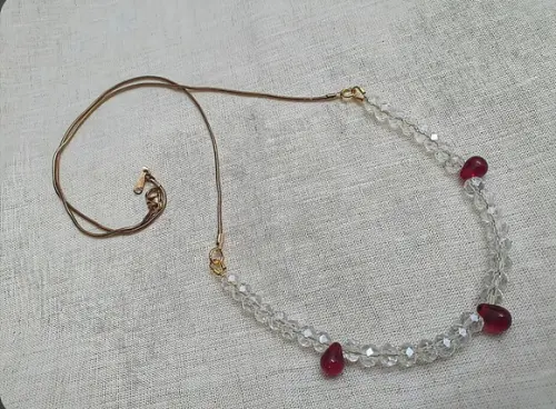 Colar Dourado Banhado com Cristal Rubi e Incolor