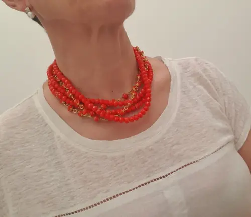 Colar Dourado com Cristais Laranja