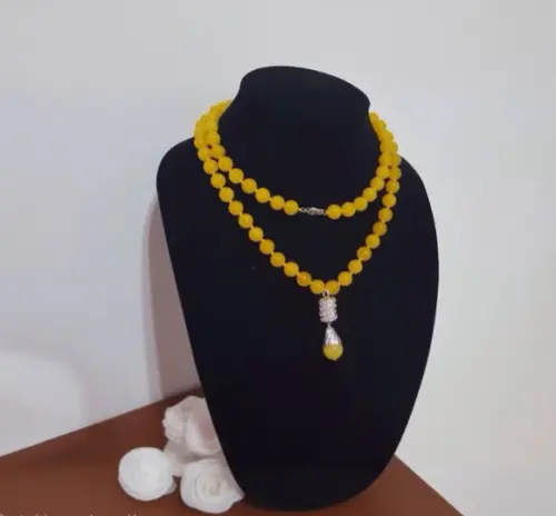 Colar e Pingente de Pedras Naturais Jade Amarelo e Cristais