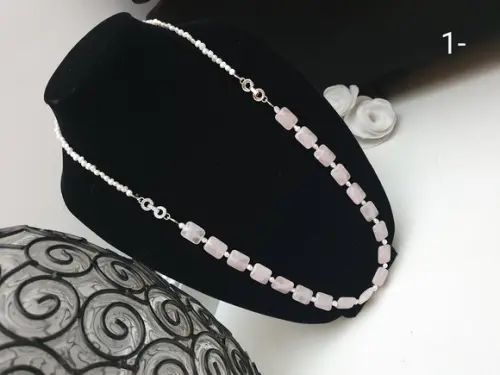 Colar Quatro em Um de Pérolas Naturais e Quartzo Rosa
