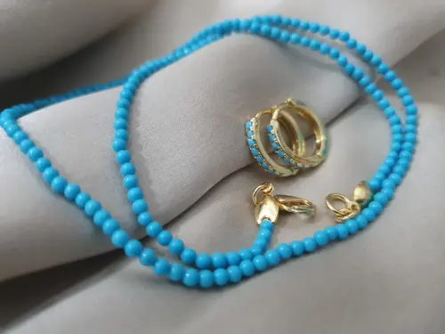 Conjunto de Colar e Brinco Banhado com Pedra Azul Turquesa