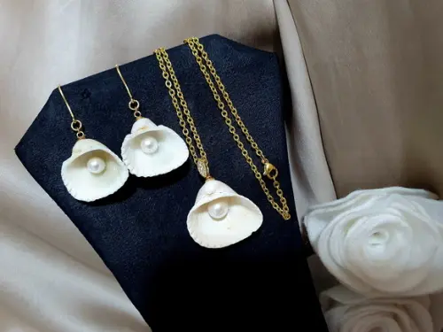 Conjunto De Colar E Brinco Com Conha Natural E Pérola Shell