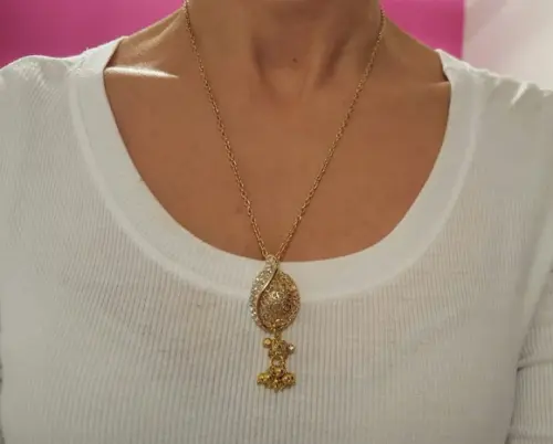 Corrente Banhada Dourada Com Pingente De Cristal