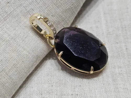 Pingente Ametista com Contra Argola de Mini Zircônias