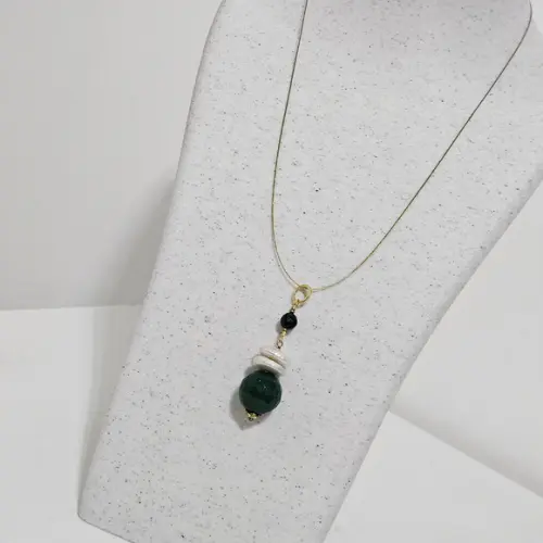 Pingente Articulado de Pedra Ágata Verde e Pérolas Naturais