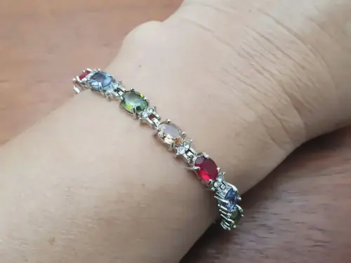 Pulseira Banhada com Cristais Coloridos