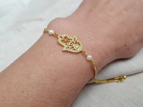 Pulseira Banhada com Mandala de Cristais