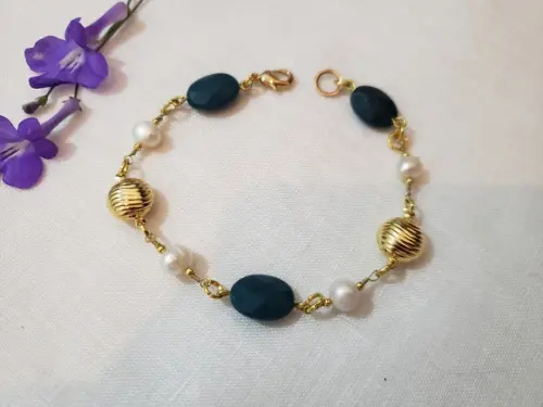 Pulseira Banhada com Pedras Naturais e Pérolas