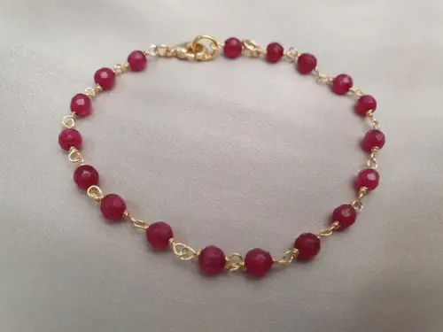 Pulseira Banhada com Pedras Naturais Jade Rubi