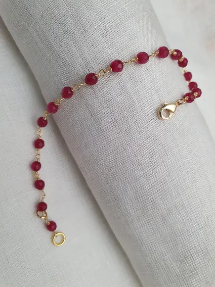 Pulseira Banhada com Pedras Naturais Jade Rubi